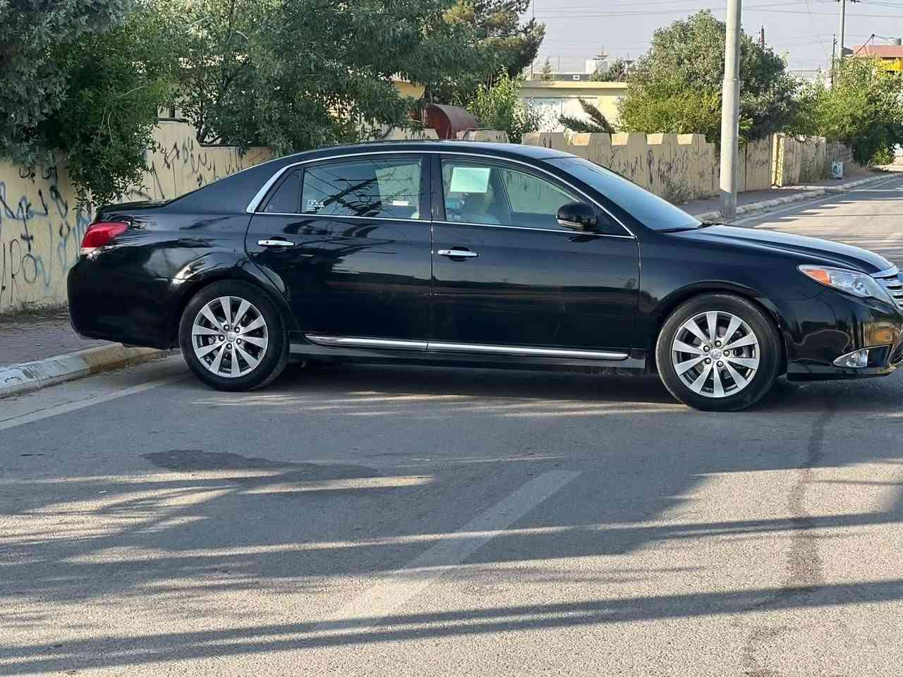 ***********يان*********** تويوتا اڤلون ٢٠١٢كيرتوماتيك خليجي  به شه رتي كيرو مه كينه وته بريدي ساردبه شه رت ساخ دووپارچەبۆیاخ بێناوگرتن ليميتت فول مواسه فات سلایت شاشه كاميرا حاسه سوكان فوليم ناوزەرد جوار تايه ي تازه بي ته قه و ره قه ديناري مه سره في نيه ١٢٢كه لاومه جالي كه م تكا يه موشتەریت تل كه ***********يان*********** السليمانية, العراق
