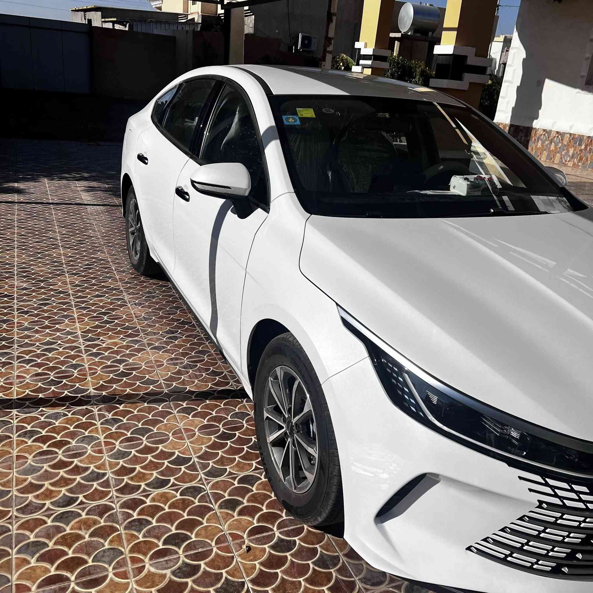 للبيع سيارة نوع BYDنوع دستيرول
فول مواصفات رقم بغداد تحويل مباشر تشغيل عن بعد  كير ماوس سياره زيرودوشمه كامله اصليه  جديده شاحنه اصلي السعر (136)وبيها مجال بسيط (***********)العنوان الانبار الرمادي
