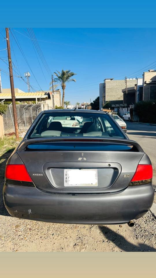 لانسر للبيع موديل 2005 امريكي أوتماتيك محرك وكير مكفول صدر يحتاجله ترتيب جام كهربائي كله شغال داخل نظيف شاشة وكامرة السيارة عليها ادامة نوزلات جديدة فيت بم لايت زنون شمسي  بيها سستم صوت مرتب سعرها 68 وبيها مجال بسيط مكاني بغداد حي الخضراء ***********
