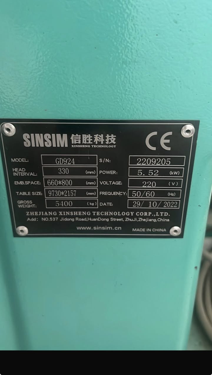 سلام عليكم مكائن تطريز عدد 2 موديل حديث شركه SINSIM مواصفات الاولى
مكينه SINSIM 2022 
24 راس مسافه 25 
سرير 85 
تشتغل 25X85

مواصفات الثانيه 

مكينه SINSIM 2023 
مسافه 33 
24 راس 
سرير 80 
تشتغل 33X80

للأستفسار السعر الاتصال على الرقم  
***********
