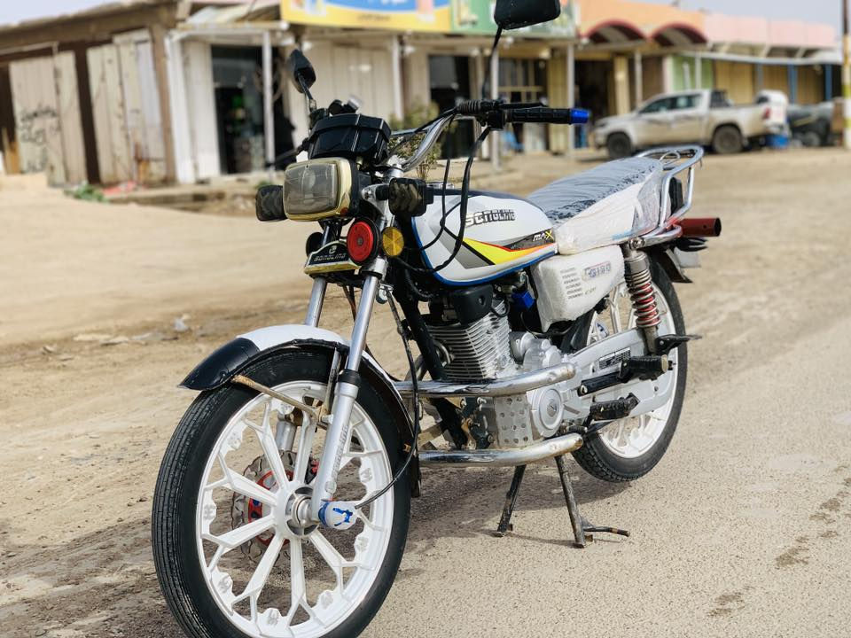 السلام عليكم
أيراني 2024محرك 150 مكفول كفاله عامه أوراق كامله  السعر 650 ألف وبي مجال مكاني يثرب 
***********
