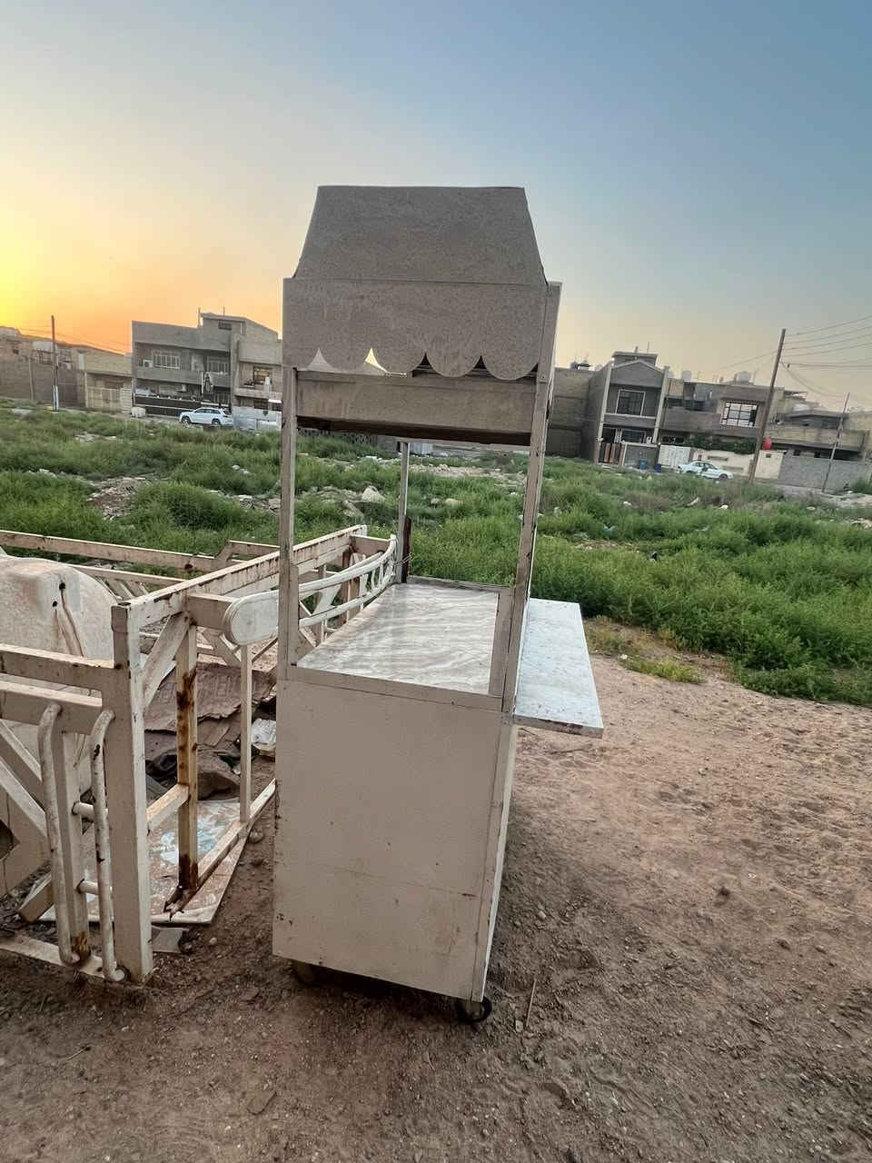 السلام عليكم جمبر مال اكل للبيع يحتوي على عيون ثنين ونضيف جداً مكاني الامين الثانيه رقمي***********
