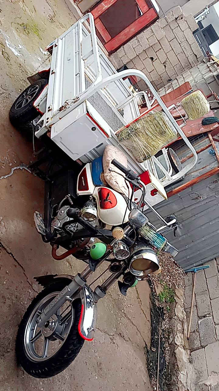 ستوته للبيع شاخوان فحل عالي موديل 20 ستوته جاهزه ركبه شرط اي عيب ما بيها كهربائياته بلايت بيها ستوته حلوه محرك شرط السعر مليون 375 وبيها مجال بسيط الشراي يتصل على الرقم ***********
