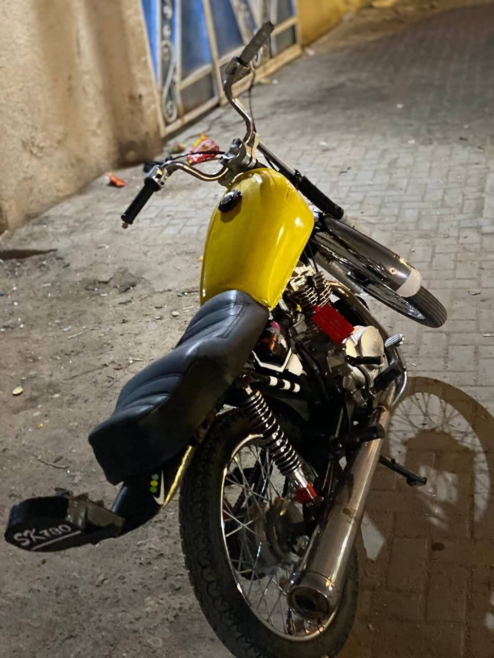 ب 300وبيها مجال ما متواجد هنا الاتصال فقط ***********
***********
