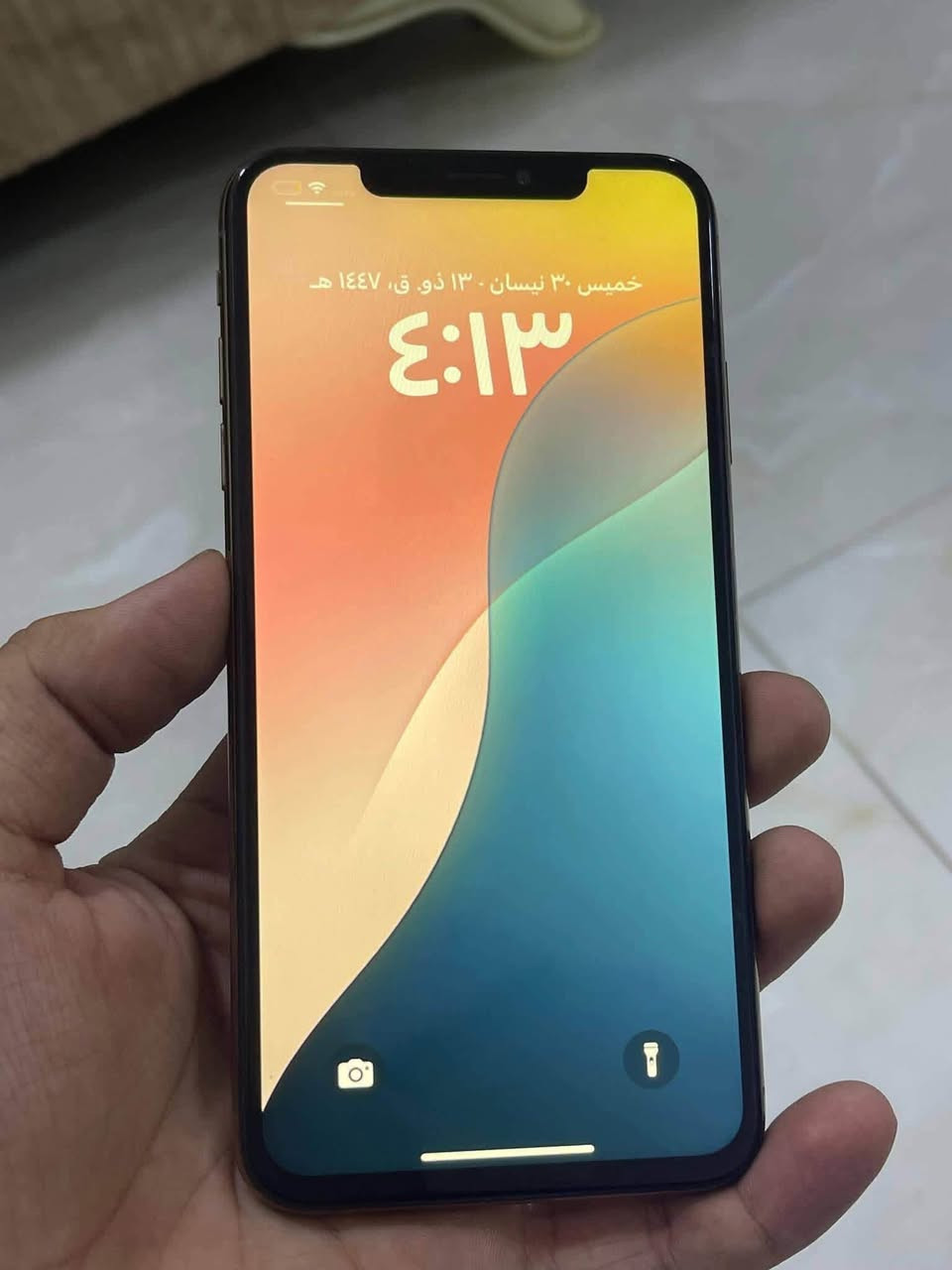 السلام عليكم 
ايفون   Xs max جهاز نضيف ومامفتوح كله شغال مابي اي شيء  المكان كوفه 
***********
