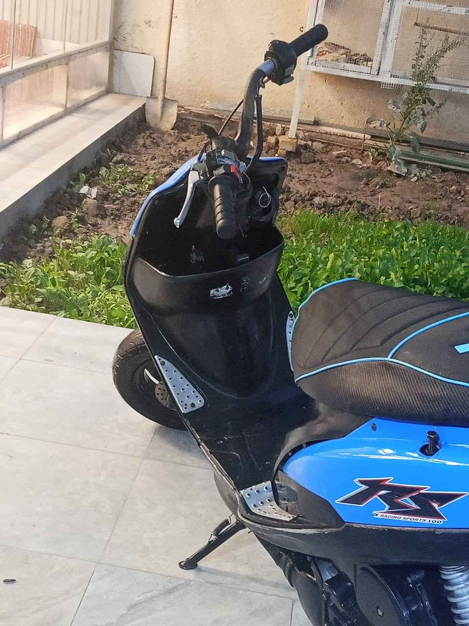 درجه ماكس عدل ما مفتوح كلشي شغال وغراضه كله موجود  مكاني حي أور الموحيه السعر  500بيه مجال


**إذا كنت صاحب هذا الإعلان وتريد حذفه لأي سبب، رجاءا أرسل رسالة إلى الدعم الفني**