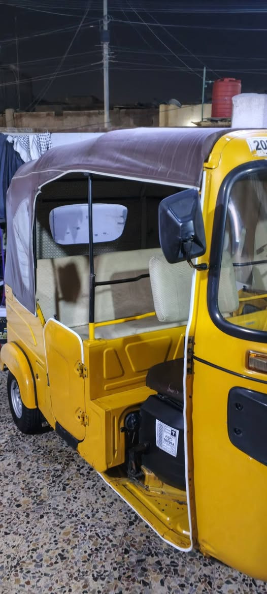 مديل 2021 تكتك جاهزه من كلشي
السعر 7.500 وبيهه مجال للطيبين 
رقم الهاتف : ***********
