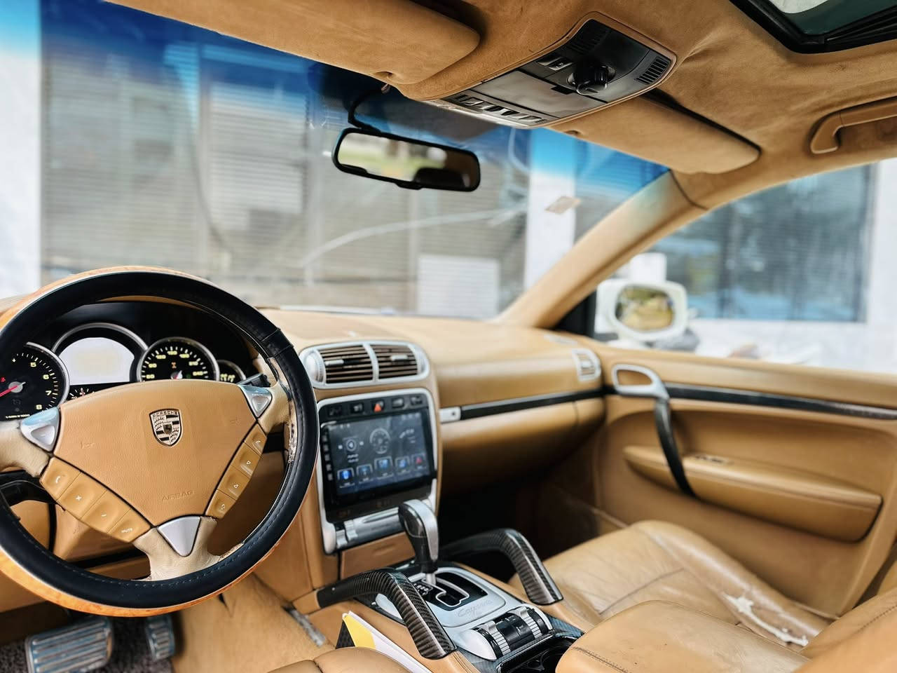 السلام عليكم للبيع او مراوس 

بورش كييان 2009 خليجيه 

PORSCHE Cayenne

ماشيه 117 الف 

رقم بغداد  دولي بأسمي تحويل مباشر 

سياره كفاله عده الباب صبغ 

محرك 8 سلندر توربو 

كير اوتو // تبيترونك

المواصفات

عداد السرعه (300) 💪

4 انضمه للقياده 

Sport/comfort/normal/

داخل عسلي + كاربون ڤايبر

بردات خلفيه بلاد

شاشه كبيره

كامره خلفيه

سلايد 

تنته كنتاره 

صندوك كهرباء

سيدي جنجر

تحكمات ستيرن

ستيرن كهرباء

سترين كاربون ڤايبر الياف حقيقي

مري قلاب وي البك

3 قطع تبريد 

كشنات جلد

كشنات كهرباء 6 حركات

اخزمه امان كهرباء

كشنات خزن ميموري

تدفئه كشنات

ويل كب 20 

بك لايت LED

لايت زينون بلاد

حساسات اماميه + حساسات خلفيه

سستم صوت Bose

مكان السياره المنصور 14 رمضان

للاستفسار

***********
