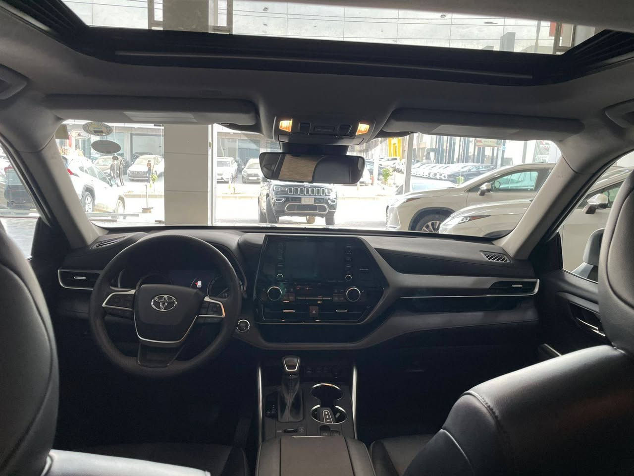 تويوتا هايلاندر2022 كلين تايتل وارد أمريكي فول مواصفات فور ويل ٦سلندر مكفولة للبيع مكان السيارة دهوك المعارض معرض بازار امريكي ***********
