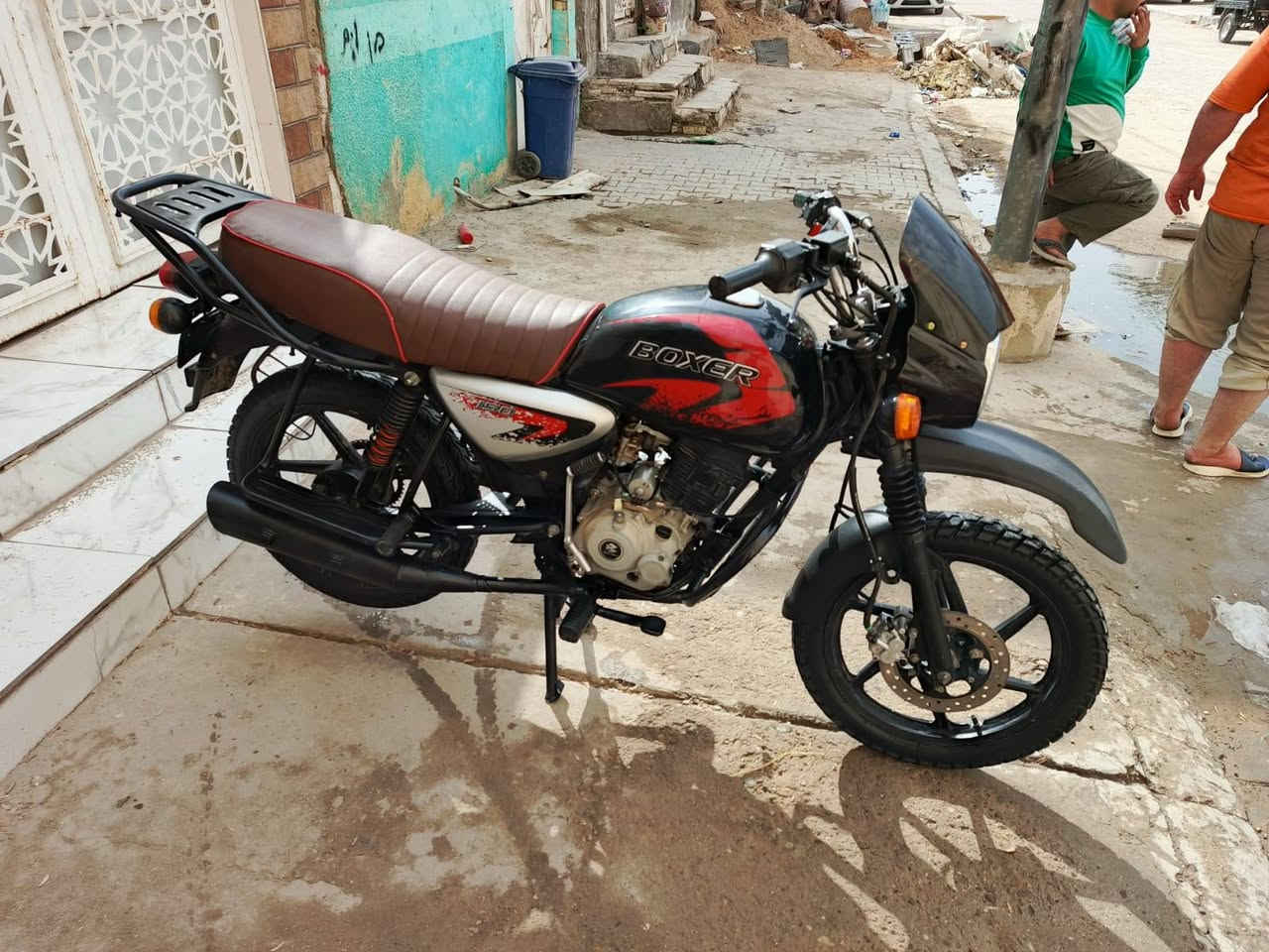 للبيع بوكسر جبلي مديل 2023 طالعه بل 25 أوراق اصولي وكيله علي عنجور بالخان بسمي فول نضافه جديده و جاهزه مجهزه كهربائيات كلها شغاله مكان نجف سعر 1450 و بيها مجال رقمي ***********
