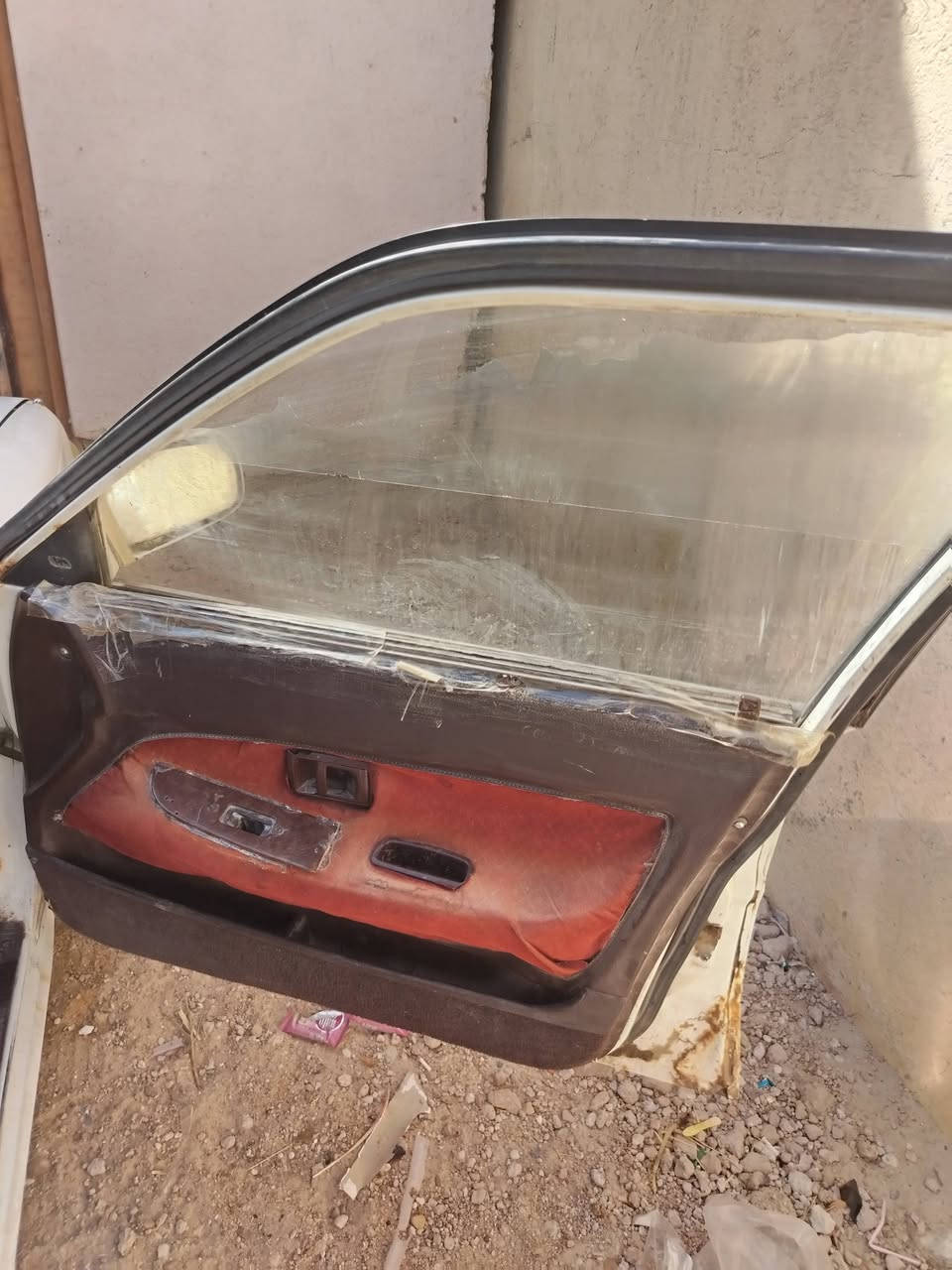 السلام عليكم سيار لبيع كولاه موديل 1991 السعر 25 بيه مجال رقم ***********  الناصريه
السوق الشيوخ العكيكه
