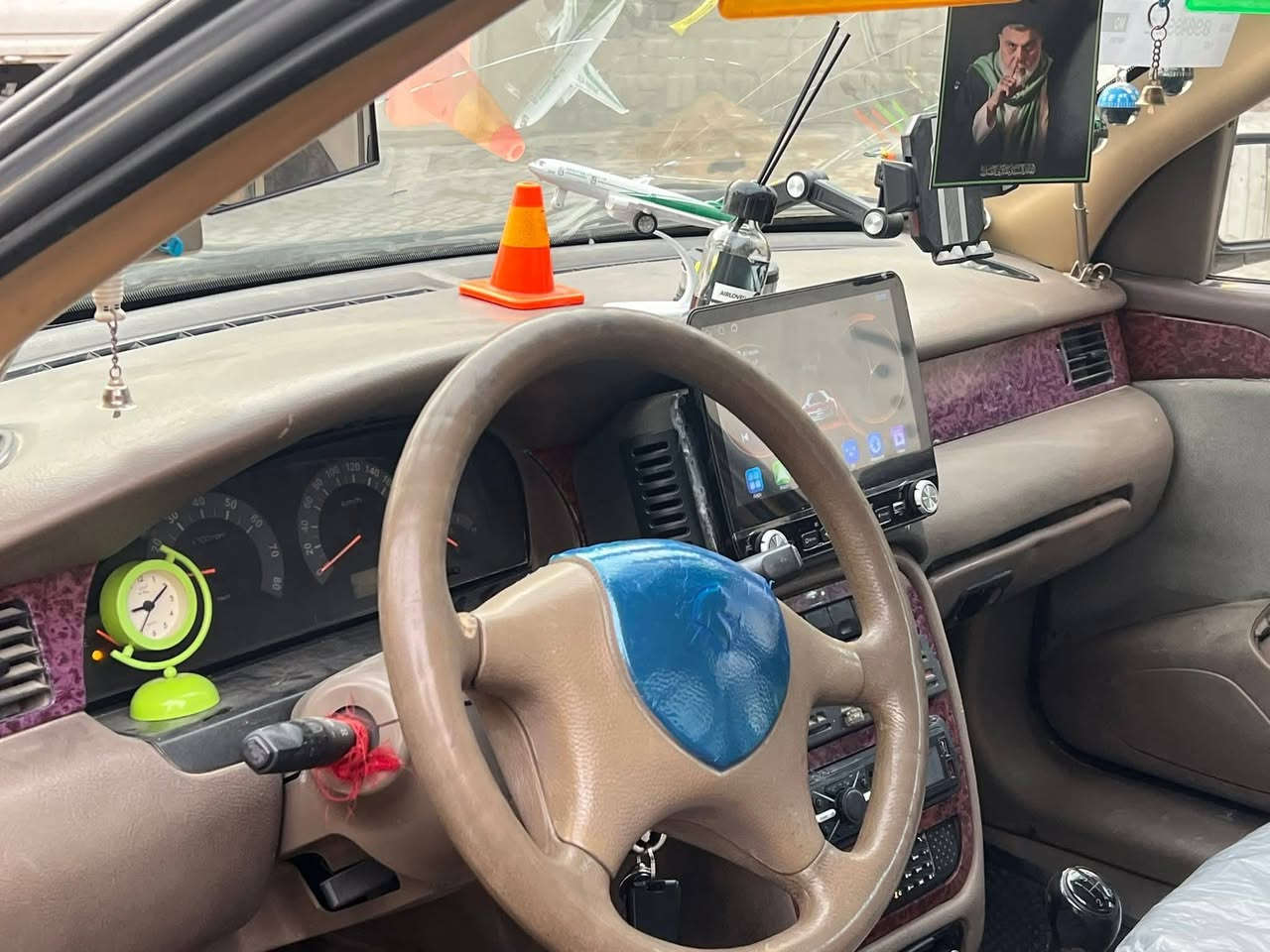 سلام عليكم سمند موديل 11سياره نضيفه بس يرادله ترتيب تخم تايار كهربايات كله شغاله تبريد شغال امصفره غرامات هيه راقم انكليزي تحويل ثاني يوم 33وبيه مجال عنواني بغداد جديده ***********
