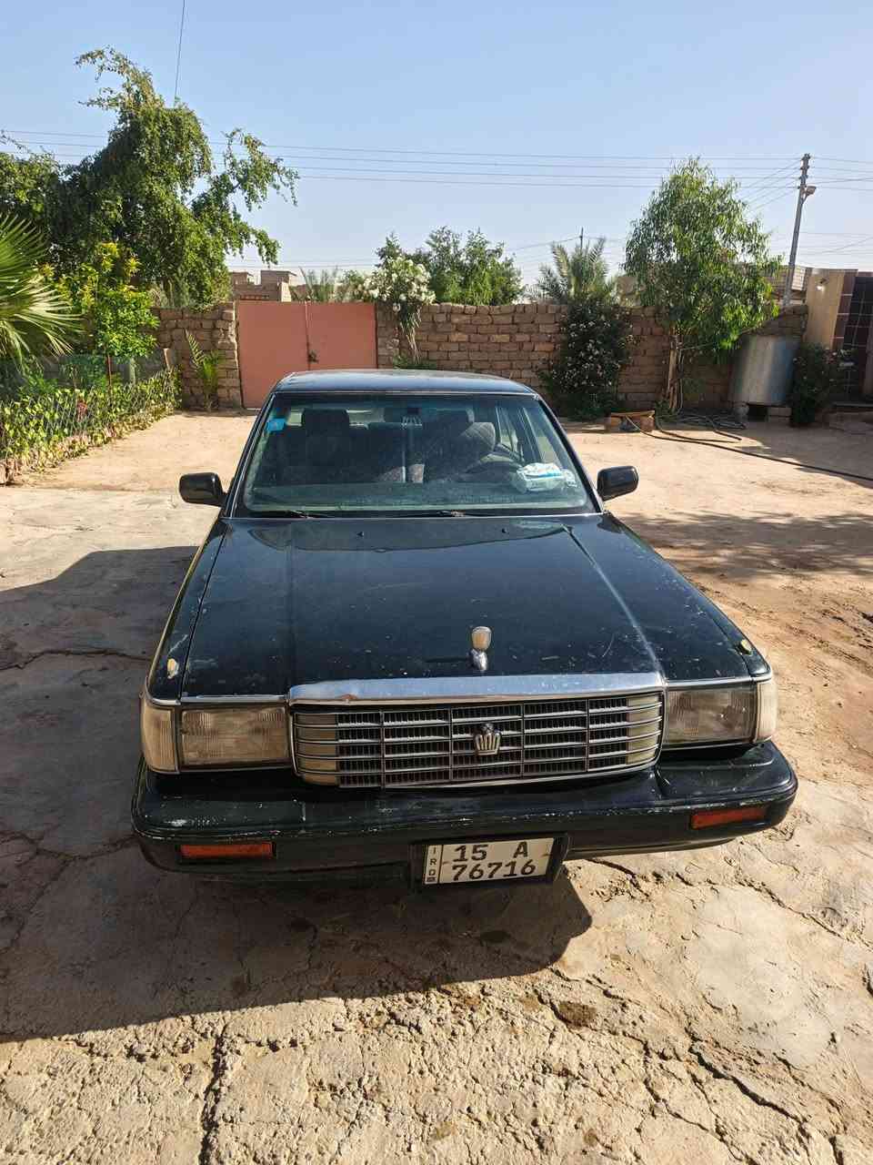 سلام عليكم  سيدان للبيع موديل 1990 رقم نكليزي بسمي محرك بطه 2500 تبريد السياره كير تومتيك  حيل نظيفه بيه جاملغ صبغ  سنويه جديده العنوان صلاح الدين /السعر60بيه مجال//‏‪***********‬‏
