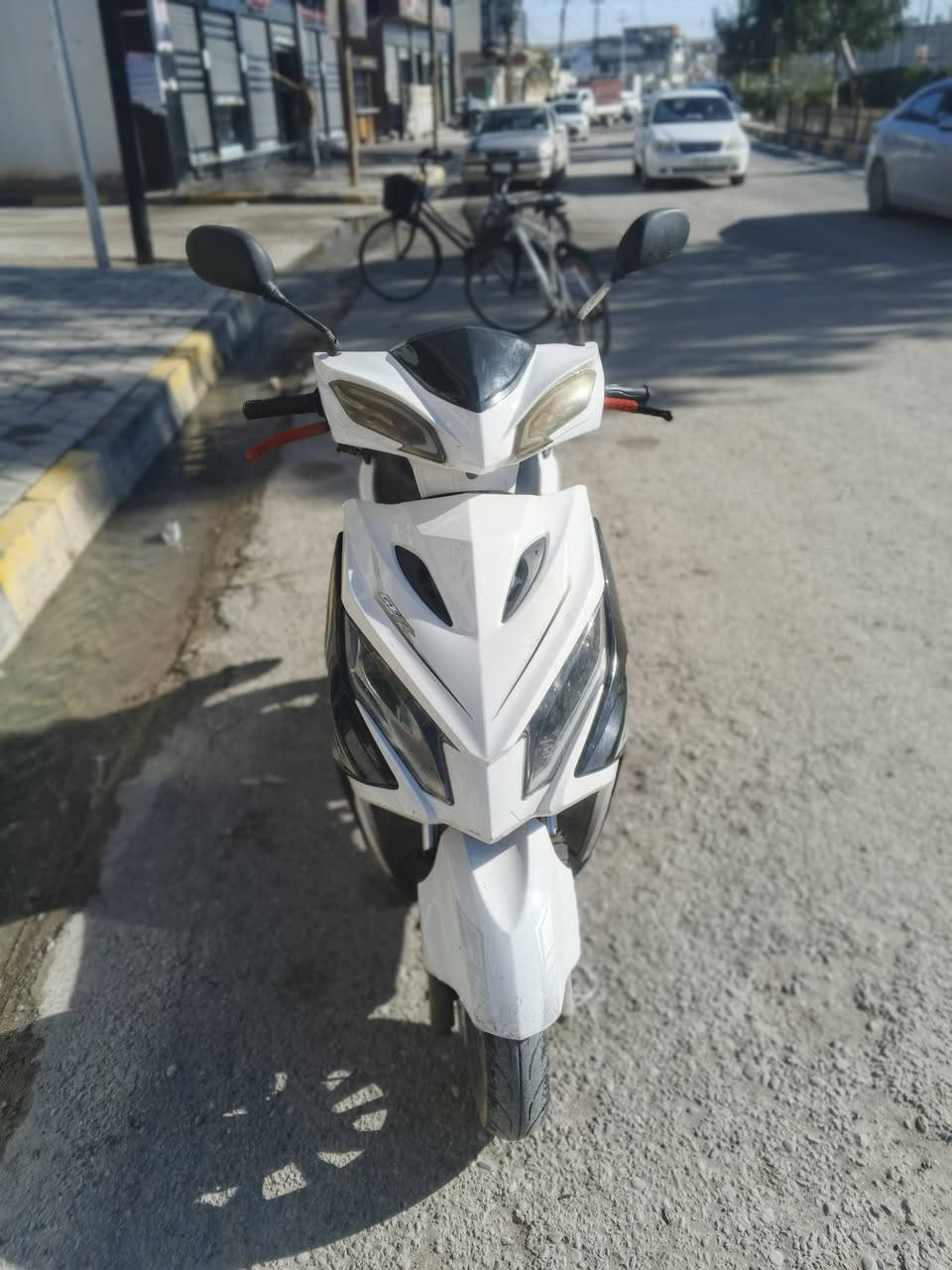 السلام عليكم
للبيع ماطور 
سعر 450بي مجال 
الرقم ***********
