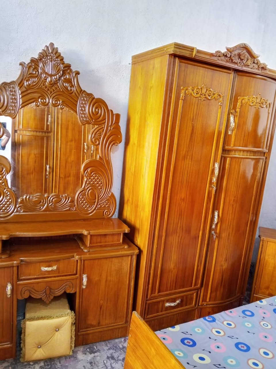 700غرفه تسكام اخت الجديده غرفه صاكه  وياهه هيه زاويه هيه كنتور اطفال خمسه ملم ضهر جرجوبه بغداد الحسينيه مال الراشديه وعندي توصيل ***********
