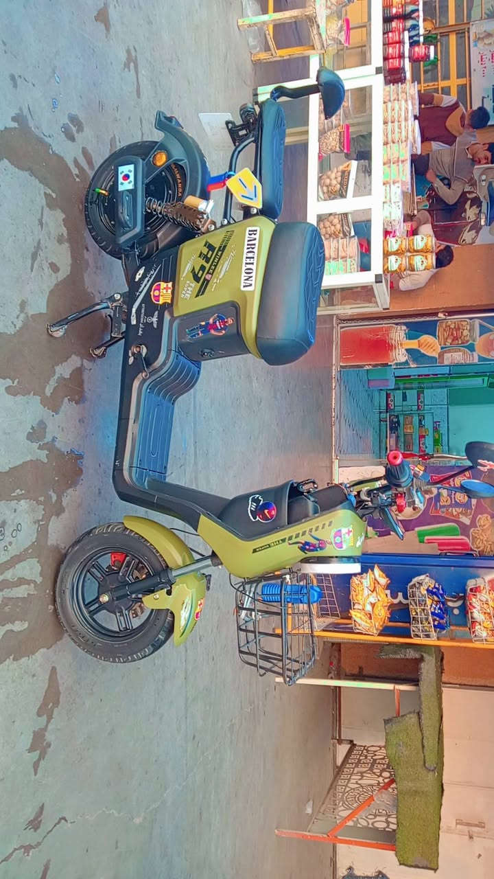 دراجه شحن أر 9 مديل 2025
5 بطاريات دراجه جديدة كلشي شغال
العنوان بغداد جسر ديالى القديم سعر 450 وبيها مجال
اتصل على هذا الرقم ***********👍
