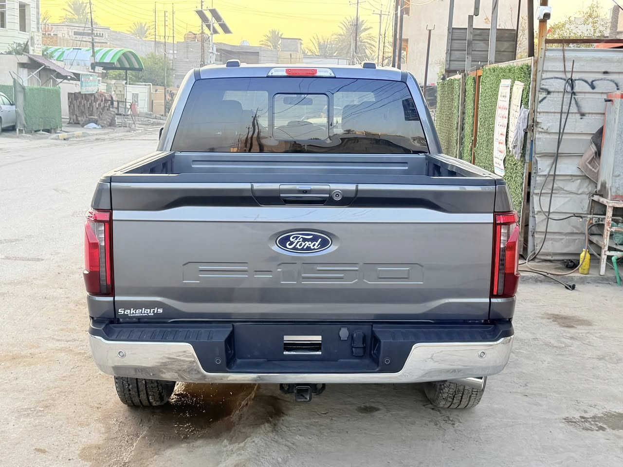 2024 xlt
3.5 v6 turbo hybrid

ماشيه: 7 الف
دبل أكسل(4x4)
٦ سلندر
كيجات دجتال
كشنات امامي هيتر
كشنات امامي تحكم كهرباء
كير ١٠ نمر
شاشة جبيرة
كاميرات ٣٦٠ درجة 
حساسات امامي خلفي
اشاير بل مري
نقطة عمياء
تشغيل عن بعد 
رادار امامي+ خلفي
مرايات هيتر 
باب طويل بدي قصير (المرغوب)

وارد امريكي مبدل بيها بنيد اصلي وكاله نفس الون(وجاملغ بي بارد فقط)
بيها رصعه صغيرة بلتكم موضحه بلصور
(بدون ارباك بدون دواخل)
سيارة بدون رقم (رقمها مجاني لان هايبرد)
السعر 285$$

مكان سيارة بغداد قرب الجزيرة السياحية
للاستفسار: ***********6
فقط بيع بدون مراوس
