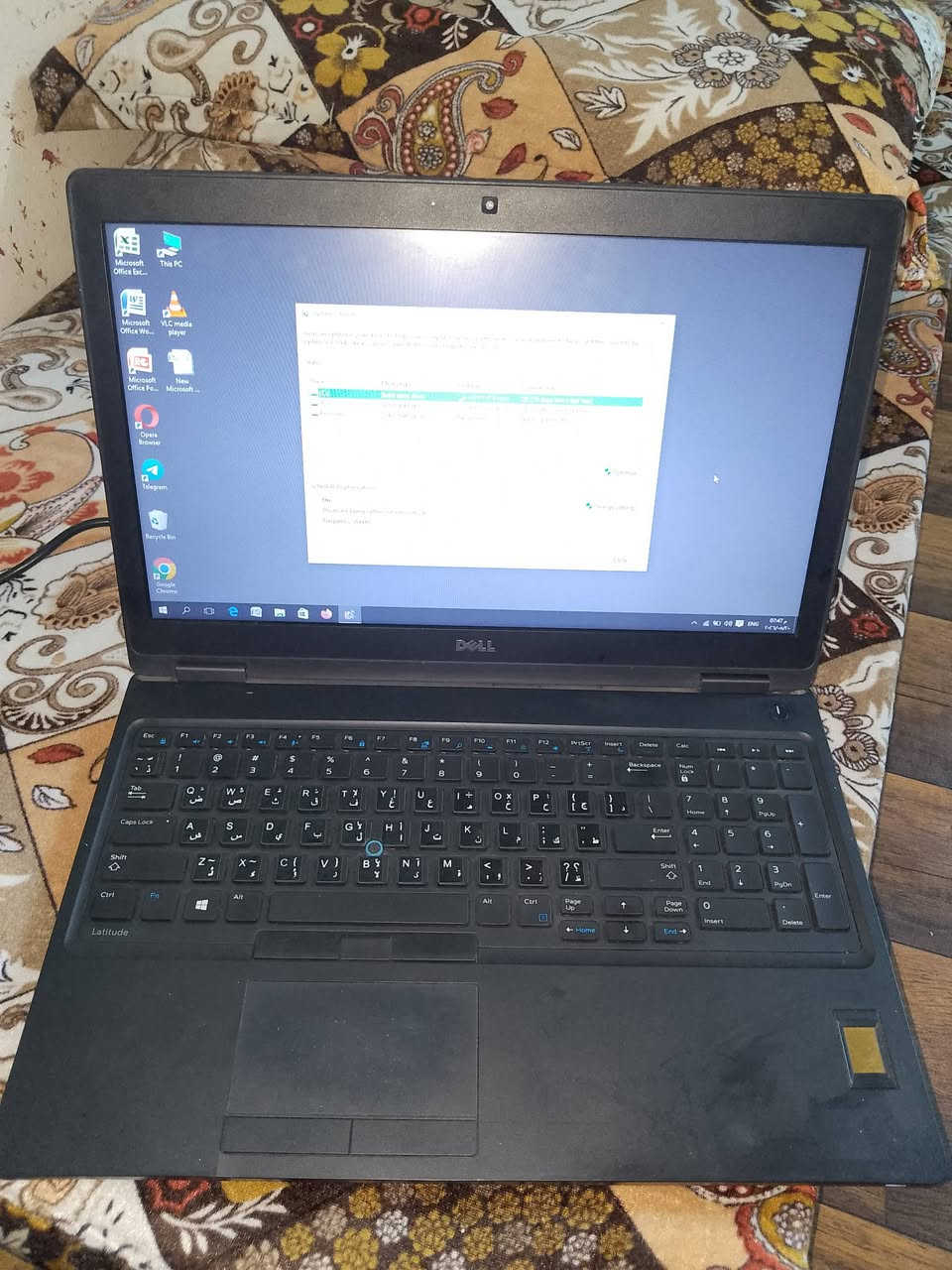 السلام عليكم... لابتوب معروض بسعر  (250) وبي مجال بسيط. 
المواصفات.. 

Dell Latitude 5580
Core i7-7820HQ
RAM 8GB
SSD سريع
شاشة ممتازة
ويندوز 10 برو
مناسب للدراسة والشغل والبرامج


**إذا كنت صاحب هذا الإعلان وتريد حذفه لأي سبب، رجاءا أرسل رسالة إلى الدعم الفني**
