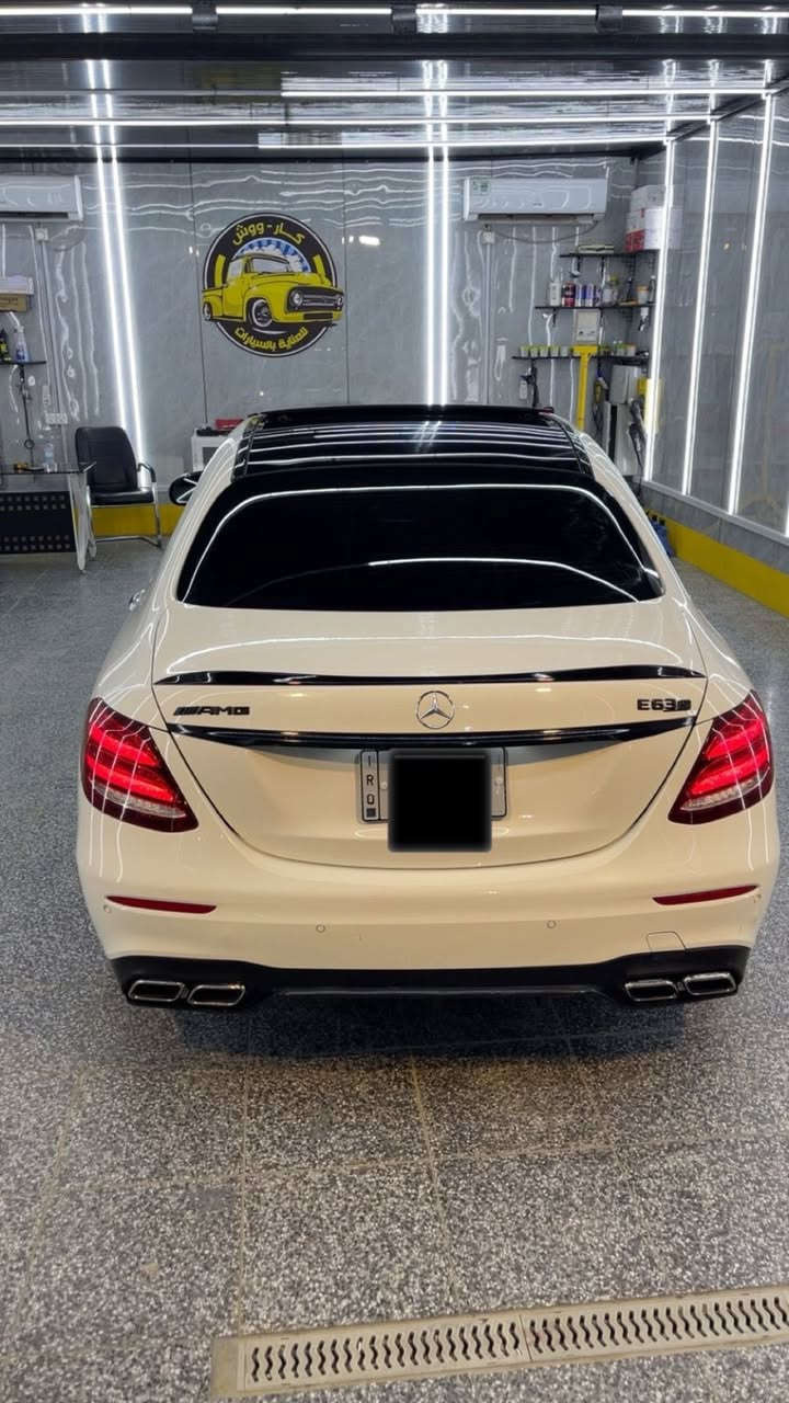 السلام عليكم تم تنزيل السعر بيع فقط  ماكو E بهيجي سعر وبهيج ترتيب بدون مراوس اخوان السيارة  السعر صار ((24400$$)) يعني 244 $$ ورقة ورقه ومجال بسيط ماشية 81 الف مايل 4 سلندر تيربو السيارة E300 اصل عليها كت كامل AMG مارسيدس   موديل 2017 بنوراما فول 1/1 السيارة داخل بيتنجاني عليها   وارد امريكي الحادث داخل المنشور سطحي وبسيط جداً صبغ جاملغ ايسر وباب السائق وبونيد .. اخوان السيارة بدون دواخل ولاًشواصي   موجودة بمنطقة زيونة *********** ￼
