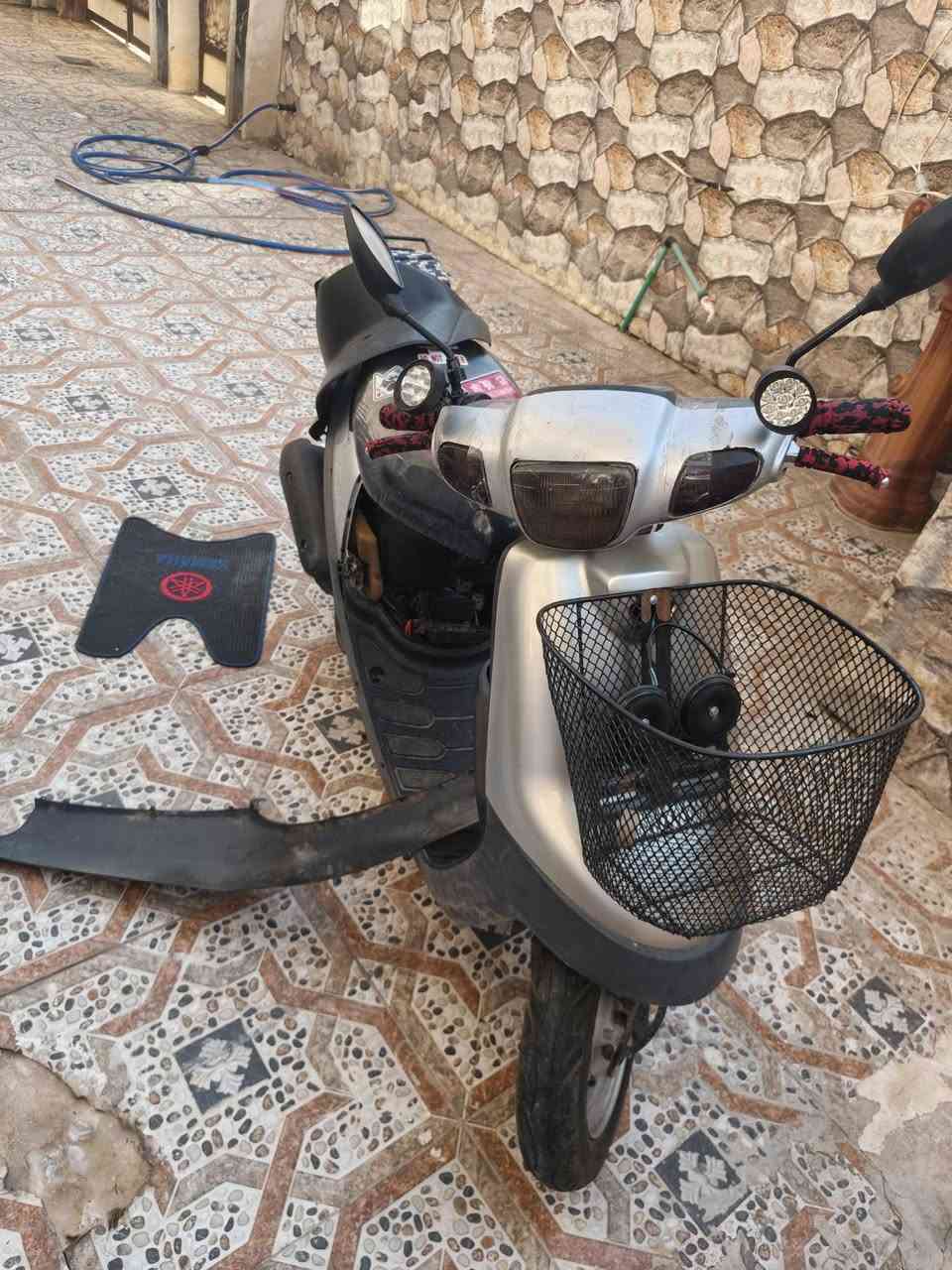سلام عليكم ورحمة الله وبركاتة  مطور بوتين  للبيع  المطور كلو شغل سفل و شاير و هورن  بس فجه طفه ماعرف شبيه  قيم واخذ بس خلي الله  بين عيونك *********** واذا عندك مطور شحن  اروس
