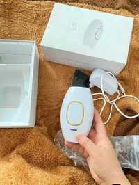 جهاز ليزر • مستخدم شوي • بغداد