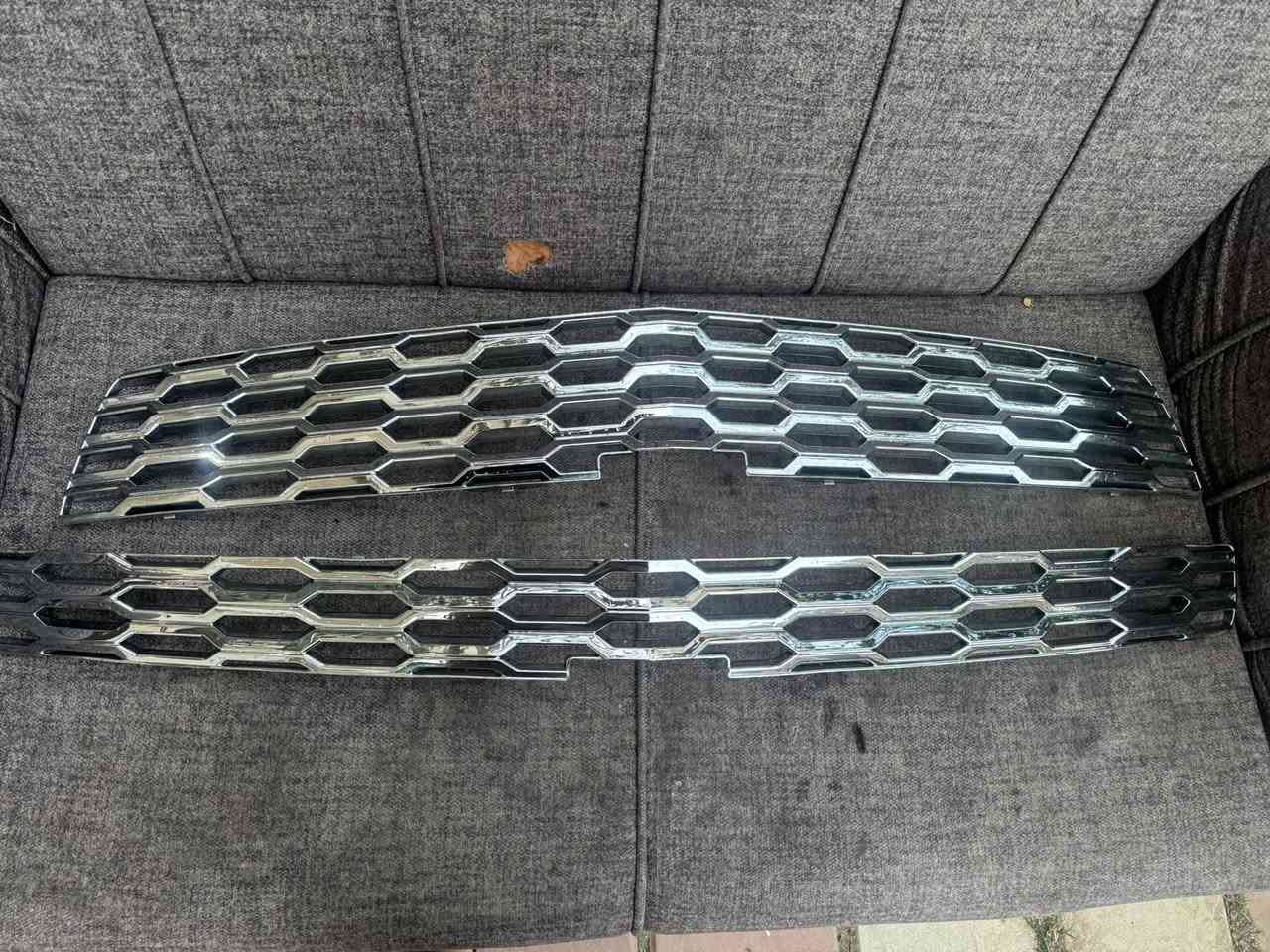 السلام عليكم شباب. عندي نيكل مال تاهو جددددديد شخط مابي مكاني بغداد *********** رايده ب 150 الف يشتغل من موديل 2015 -2018
