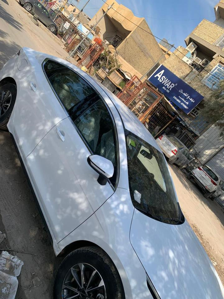 سلام عليكم
للبيع بي واي دي ديسترويل ٢٠٢٥
ماشيه ٣٠٠٠ كيلو متر جديده اخت زيرو
كفاله عامه منن كل النواحي عدا رصعه موضحه بل صور 
السعر ١٩ مليون وبيها مجال بسيط
***********
