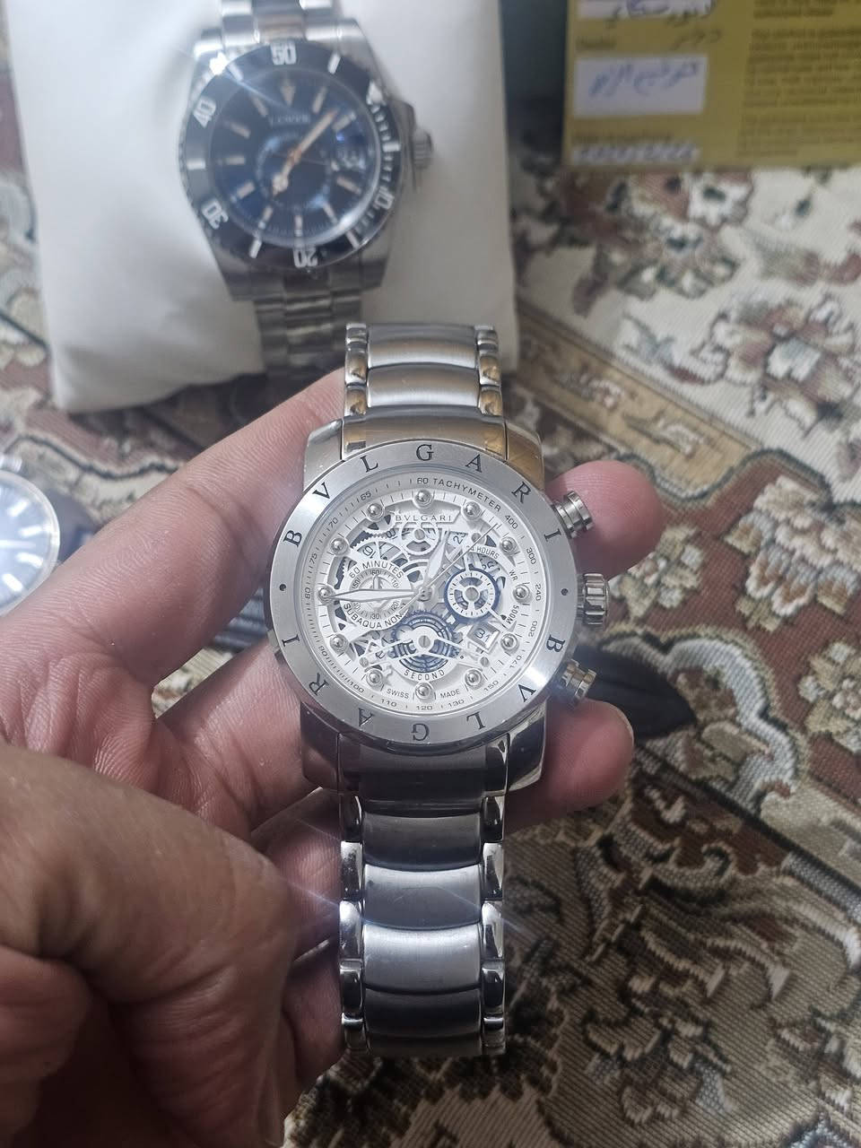 اريد ابيعهن كلهن شلع 
***********
