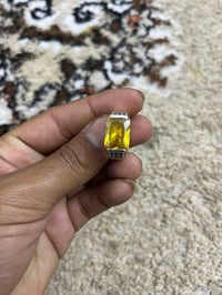 عندي هذني محابس البيع رضوي وسترين وثالث ماعرفة وسوار فضة رايدهن ب150تو...