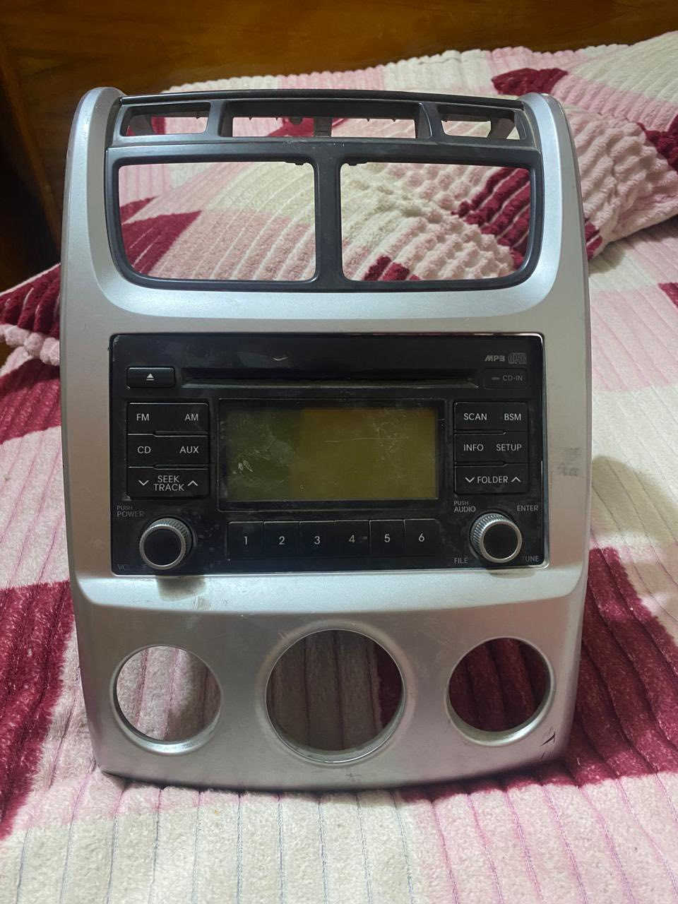 مسجل مع الاطار سبورتج 2009نضيف وشغال مال شركه بلادي السعر 50
***********
