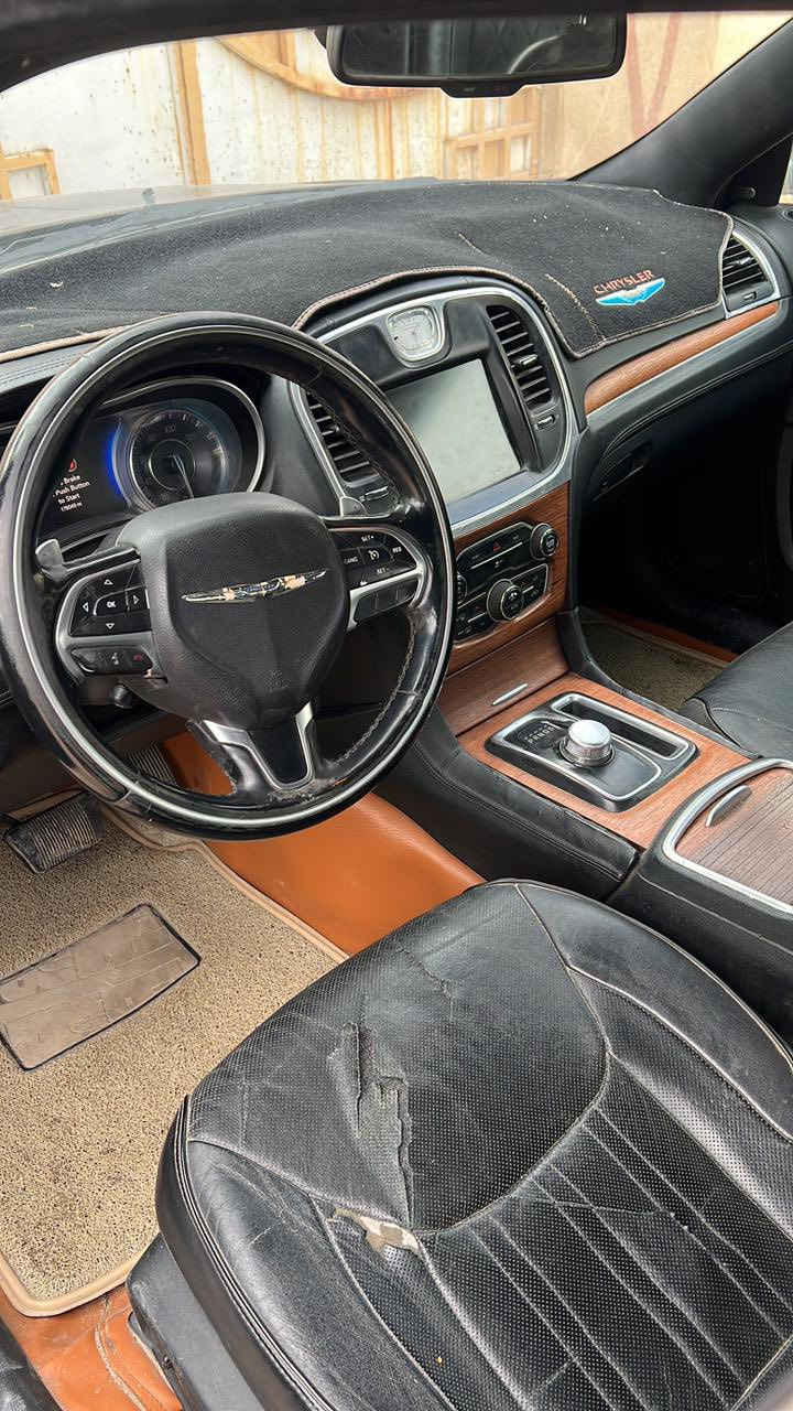 أوباما 2015.   اصل. تحويل رقم ميسان بسمي  سيارة بيه ٣ قطّع صبغ السيارة فول مواصفات بانوراما شاشه كبيره مكينه٣٦٠٠ كير فر سياره جاهزة من كلشي 

مكان سياره بصرة 

السعر ١٧٨ وبيه مجال قليل 
الاتصال ***********
واتساب ***********
