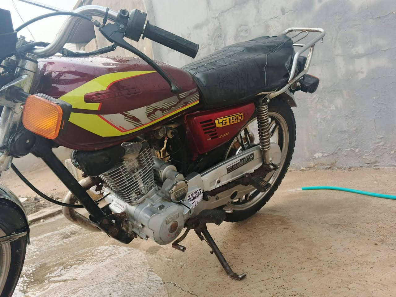 سيفان موديل ٢٢ نكره سلف كهربائيات شغاله كلشي بيها يشتغل دراجه خرسه اي نقص ما بيها معدل شلعه خير من الله سعرها ٣٧٥ وبيها مجال قليل مكاني ديالى شهربان ***********
