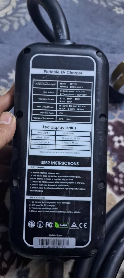 السعر ٣٥٠ الف

يوجد توصيل

ملحوظة الشاحن مستخدم قليل جدا

***********

***********
