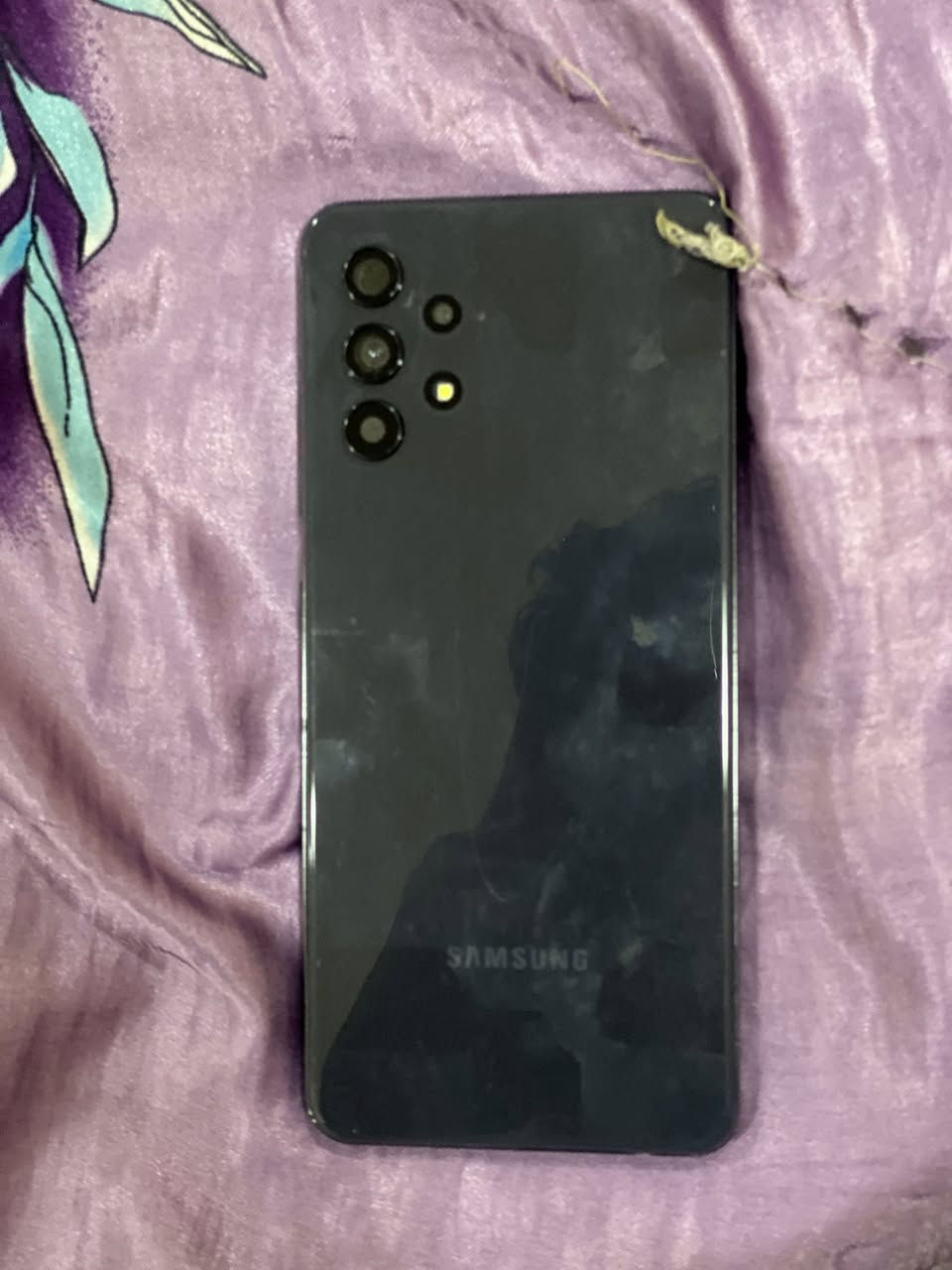 موبايل A32 نضيف كلشي ما امبدل بي الذاكرة 128 جهاز أخو الجديد ***********قفلة اب 70
