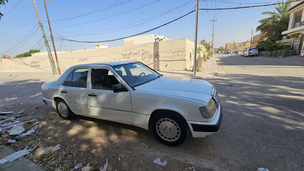 مارسدس دب
لبيع 
محرك بطه ديلكو 
السعر 38$ رقم نجف مداور ثاني يوم السياره بيها كصه قمار 
*********** للاستفسار
