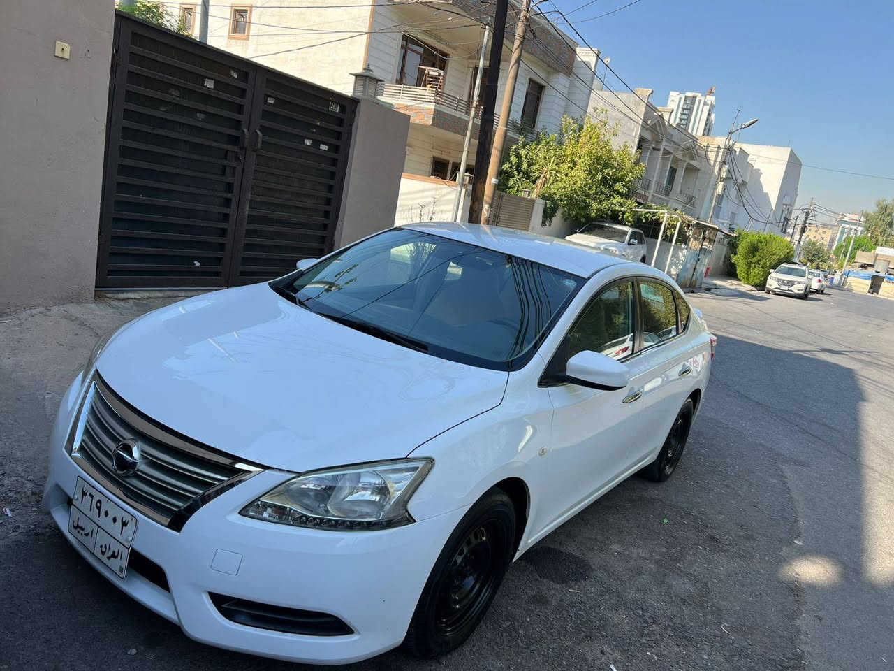 موديل ٢٠١٤خليجى مكينه بجوك ١٥٠هه زار كيلومتر رويشتوه رقم وسه نه وى تا٢٠٢٩ ميكانيك و كاره بايات ى هه موى به شه رت بى ١سه نت مسرفى نيه بى صبوغ بى ته زره ته نها ٢شوينى بجوكه pdrكراوه نرخ ١٠٨ ورقه ومجال ..شوين هه ولير *********** أربيل, العراق
