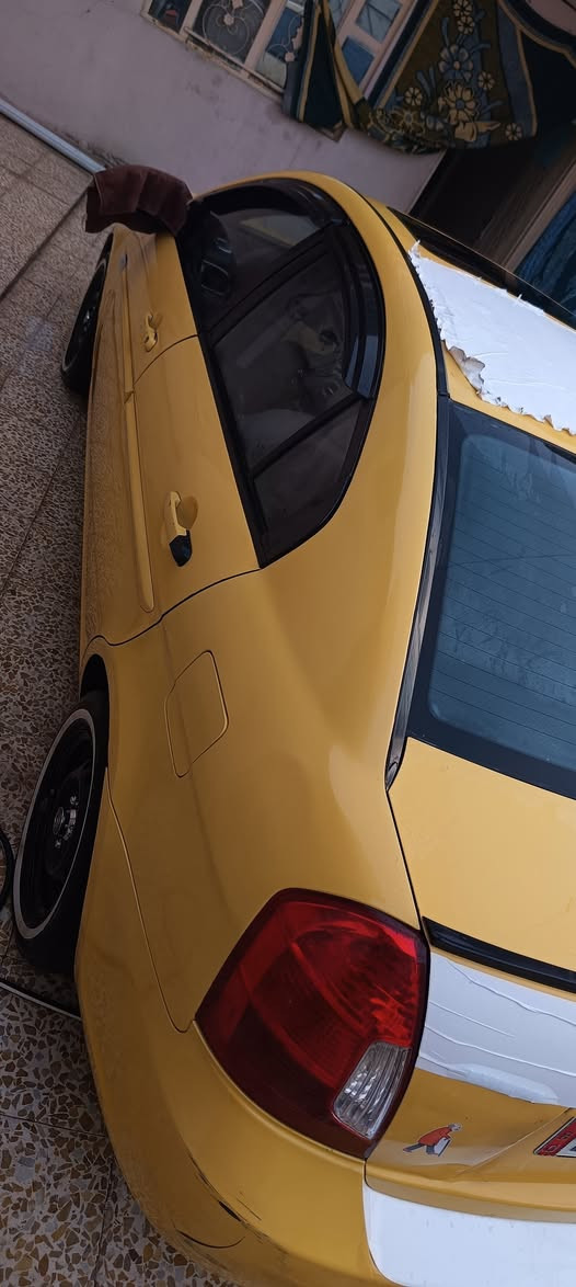 ا🚖كسن للبيع موديل 2009كندي
فول مواصفات فتحه وتدفئه كشنات 
بيها طخه بجاملغ الوره فوك قبق لبانزين 
باقي كلين بأسمي كاربون بانزين 
سعرها 90
***********
