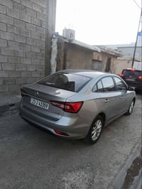 ام جي ستاندارد پلس • ٩٠٠٠ كم • بنجوين