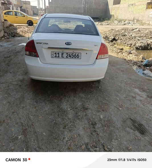 السلام عليكم سبكتر  البيع جاهزه من كير ماكينةحداديه تخم تاير جديد سنويه ال ٢٨ بيها جاملغ امامي جاملغ خلفي نصه بدون دواخل سعر ٩٢ رقم تلفون *********** موديل ٢٠٠٩
