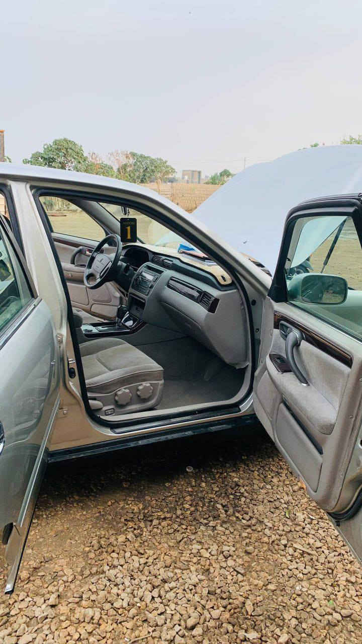 سلام عليكم ملكه 2002ارقام وسنويه سلمانيه كصه جنطه مكينه وكير وتبريد جاهزه مانقصه برغي العنوان حله السعر 33وبيه مجال بسيط ***********
