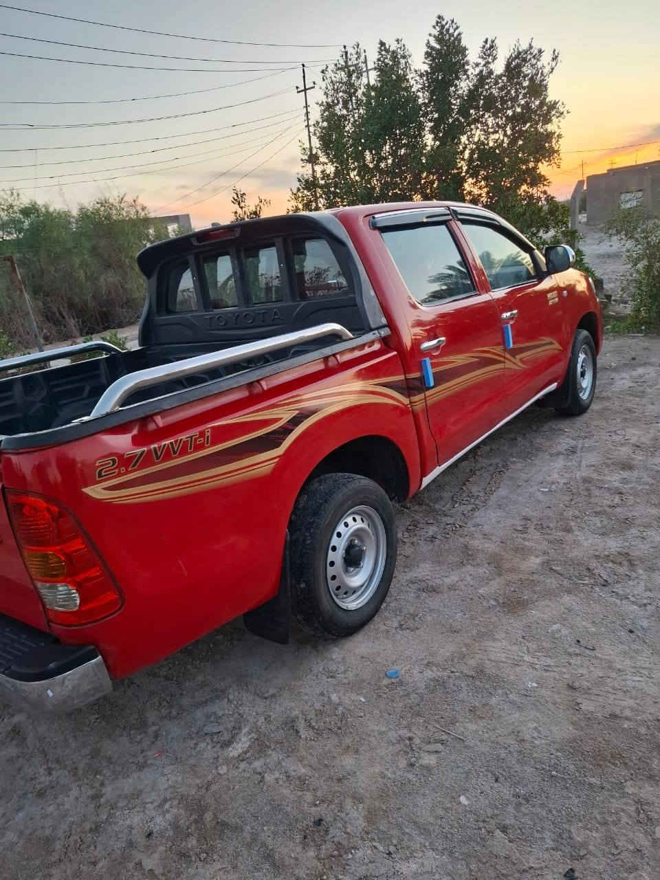 سلام عليكم هايلوكس 2010كويتي فول مواصفات  شاصي 19
سياره مكفـوله وجاهزه من كل شي محرك بل كارتون حداديه وكير 
واكـسن.شرط تخم تأير جديد .رقم ميـسان انكلـيزي باسمـي شخصـيآ
سعرر142وبيها مجال شراي يتصل ‏‪0782 856 6086‬‏مكلف بلنـشر .
