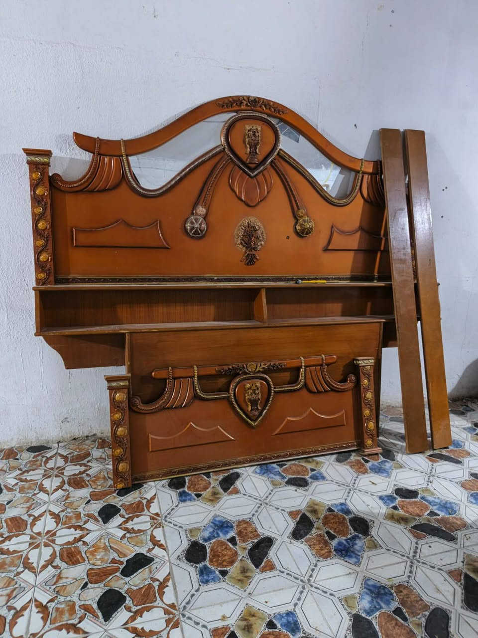 سلام عليكم غراض اللبيع كلمن وسعره ***********
