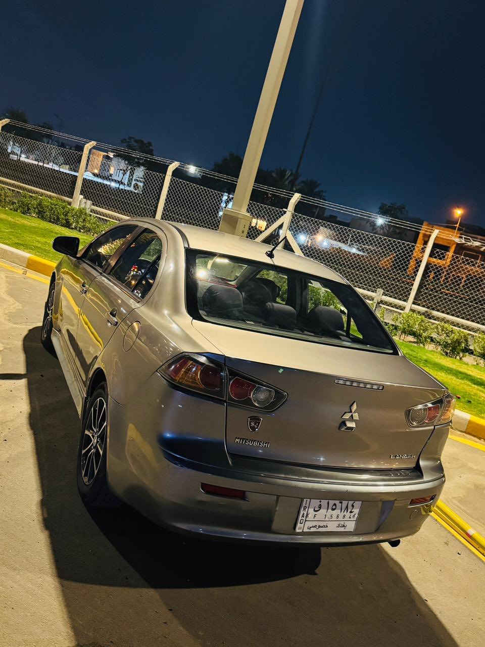 للبيع لانسر مسيبوشي قرش 
موديل 2017 وارد امريكي مكينه 2000 
حادث امريكا فقط بنيد بدون دواخل بدون ايرباك 
هنا صار بيه بطش جاملغ وباب 
مكفوله كير مكينه تبريد صدر كله جديد بدون نقص
مواصفات شاشه تحكم ستيرن كامرا 
مكان السياره بغداد الغزاليه 
السعر 93 وبيه مجال 
الاستفسار اكثر ‭0780 001 1736‬
***********
