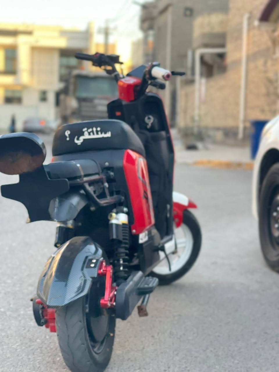 دراجه ار تسعه شحن للبيع تخبل الدراجه بعدهي جديده ماشيه قليل مكفوله من الشخط تجي تفحص بطاريات جديدات لا تعبانات ولا شي تجي على حسب الفحص شنو بيها بخدمتك فقط دگمه الاضويه مشلوعه ام بي ثري محترك وبگ لايت مابيها فقط هذني ماكو تجي تحفص بعينك واني بلخدمه السعر 425 الف وبيها مجال للشرايه فقط عنواني البصرة بياسين خريبط الاستفسار اكثر على هذا الرقم *********** 🔥
