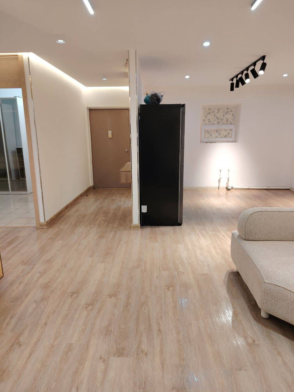 تم و بفضل لله.. تم تنضيف وتعطير شقه الاخ الراقي ( حسن المحترم ) #بلوكB3 عماره 316  مساحه 120 متر .. مدة العمل 9 ساعات  امنياتنا و دعواتنا للاخ حسن ان يجد الخير و السعاده في سكنه الجديد .. تحياتي لكم الاستفسار مراسله الصفحه او اتصل على الارقم📞 ***********
