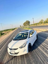 النترة ١٢ خليجي للبيع  محرك ١٨٠٠  فول مواصفات  بيها مكان الرقم الخلفي ...
