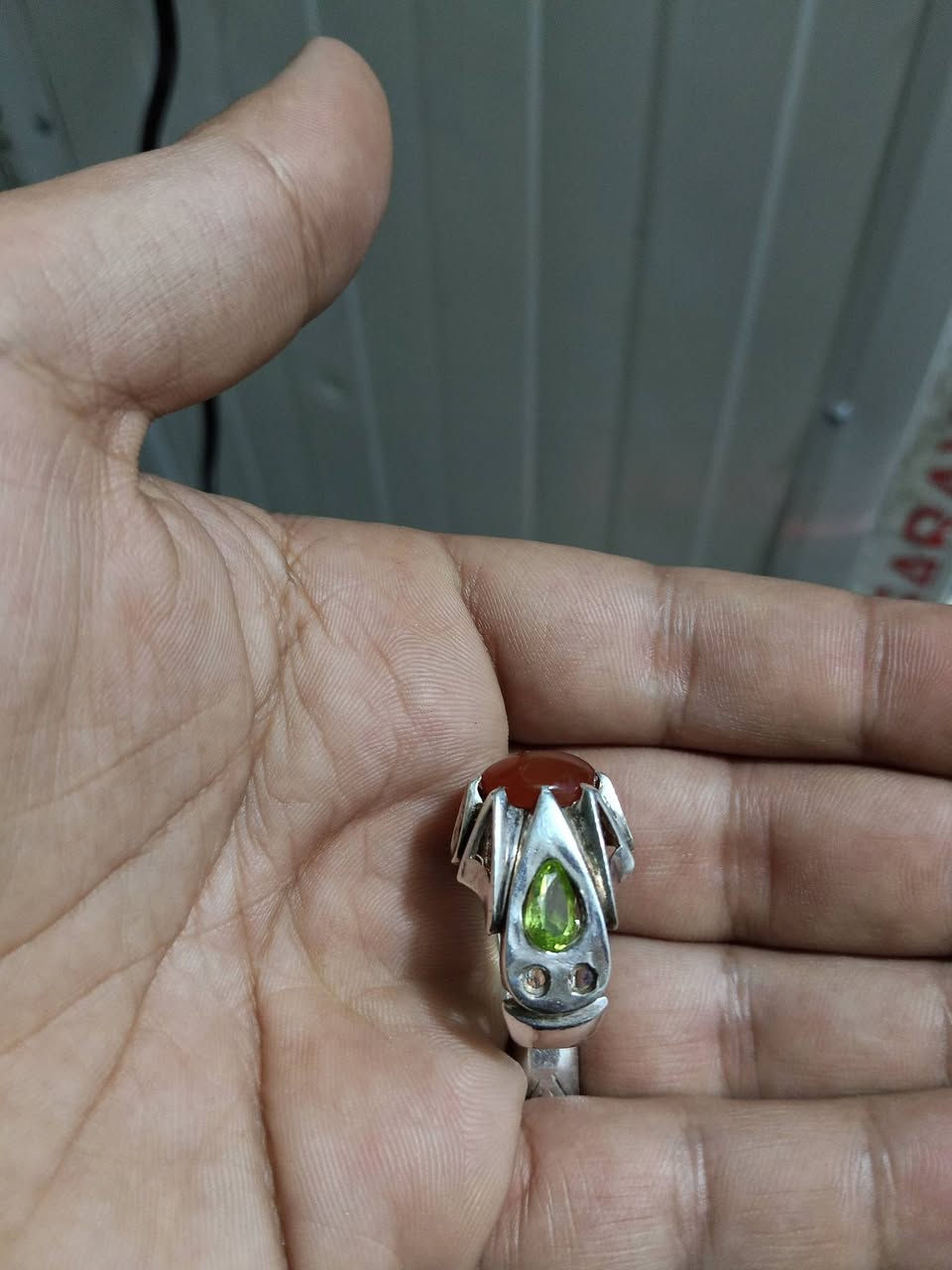 سلام عليكم يمانيات فضه ثقيل للبيع واحد مطعم زبرجد وجمشت


**إذا كنت صاحب هذا الإعلان وتريد حذفه لأي سبب، رجاءا أرسل رسالة إلى الدعم الفني**