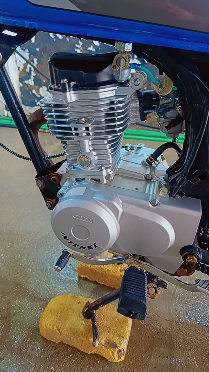 للبيع كلشي ما عايزه سكنر شاصي 25مكينه 20 انتنس. مفتوحه دراجه شلعه ومعدل ما اذب عليه ربع 700وبيه مجال


**إذا كنت صاحب هذا الإعلان وتريد حذفه لأي سبب، رجاءا أرسل رسالة إلى الدعم الفني**