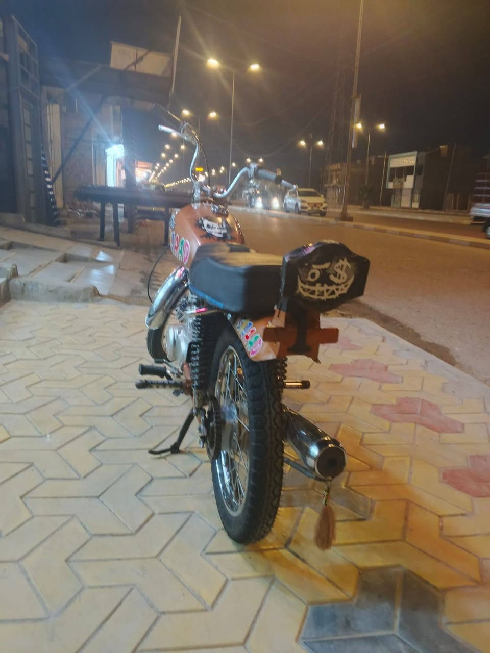 سلام عليكم شباب دراجه نامه بي ام BMبدون اوراق كفاله عامه نضافه فول كله جديد دراجه شلعه ومعدل وزلغ ماكو ولمو شراي لا يخابرني رحمه الوالدكم السعر 650وما ماشيه هواي الاتصال عله هاذ الرقم ***********
