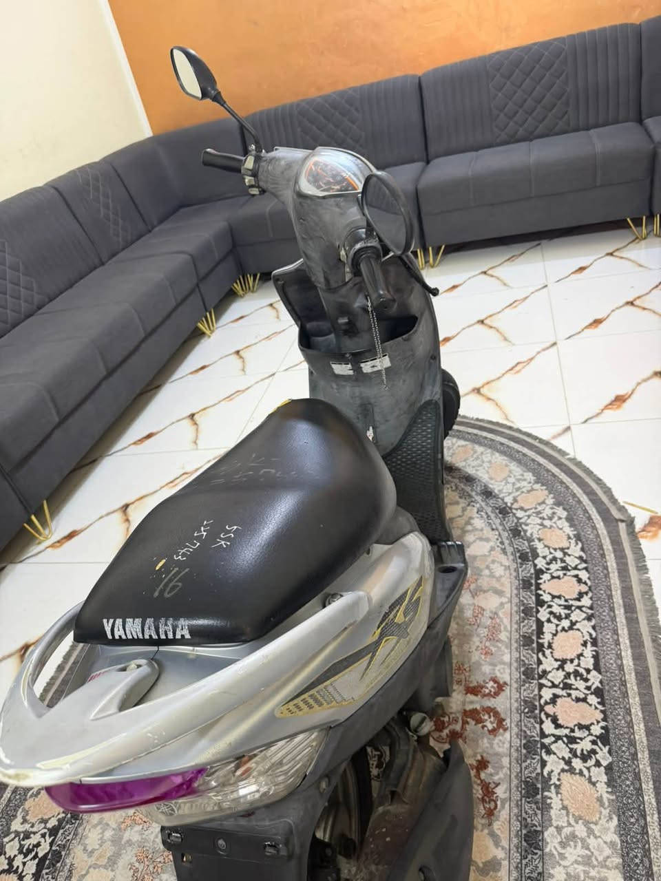 ماكس عدله بل جيس مكفولهه كفاله عامه صالي سبوع مطلعه  حاويه وصل موجود دراجه شغل وطلع كش ما عوزه مكان ناصريه حي اور شراي  دخل خاص مو شراي طلع كبل ***********لوًتخابر
